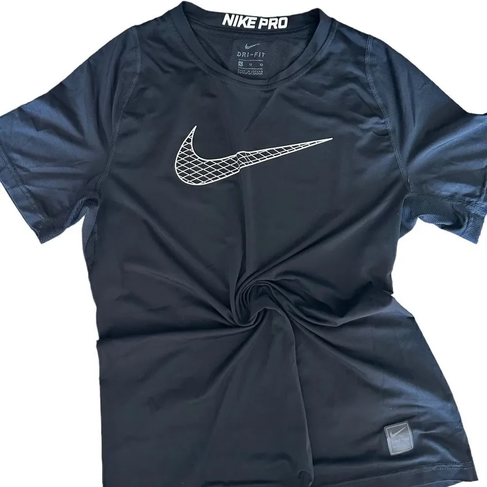 EUC - 2 Dri Fit Boys T-Shirts - Black Nike Pro XL - Red Texas Tech Red Raiders
